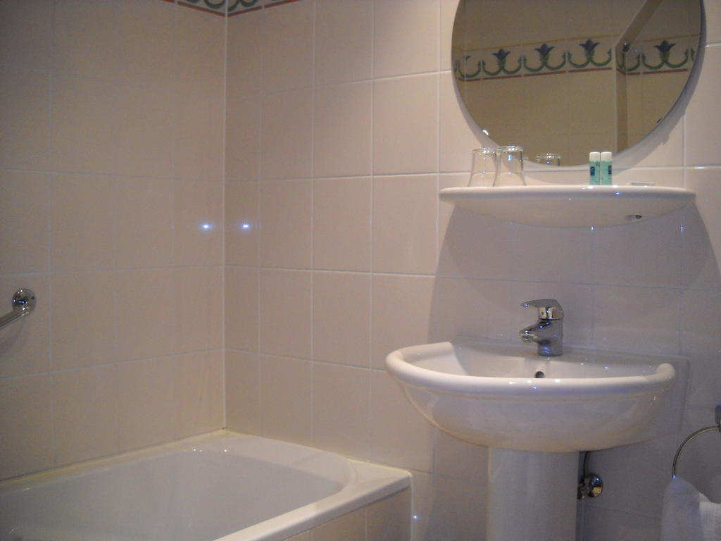 Hotel Gilg Mittelbergheim Habitación foto